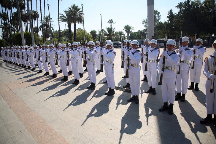 Kıbrıs Barış Harekatı'nın 48. yılı Mersin'de törenle kutlandı G5