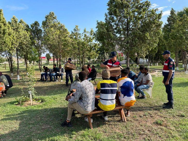 İzmir'deki operasyonlarda 775 düzensiz göçmen yakalandı G3