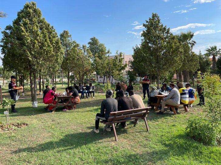 İzmir'deki operasyonlarda 775 düzensiz göçmen yakalandı G5