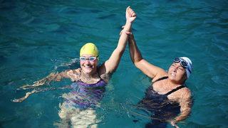 Genç yüzücü Aysu Türkoğlu, Manş Denizi'ni geçmeye hazırlanıyor