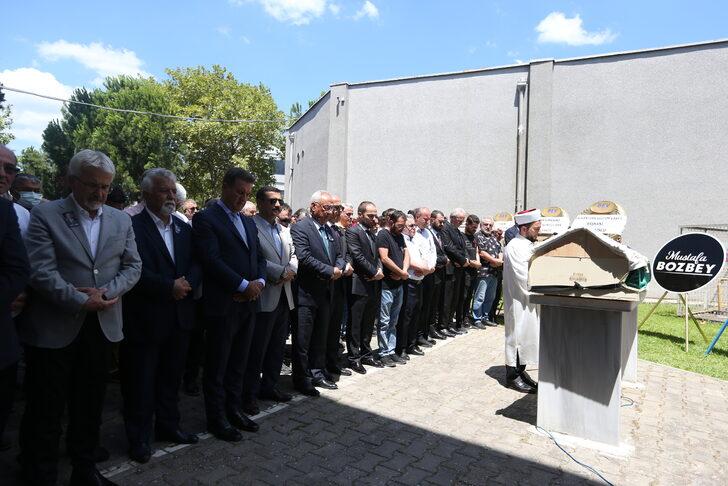 DSP Genel Başkan Yardımcısı Kul'un cenazesi Bursa'da toprağa verildi G4