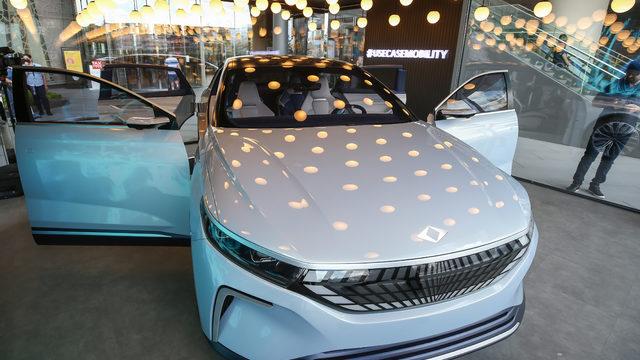 Togg, Konsept Akıllı Cihazını Zorlu Center'da vitrine çıkardı