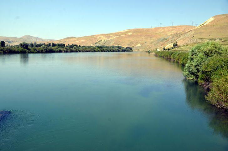 "Muş Ovası Sulama Projesi" ile binlerce hektarlık alan suyla buluşturulacak G4