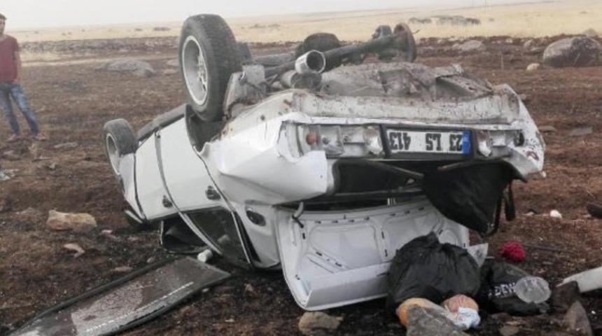 Hilvan’da otomobil devrildi: 7 yaralı