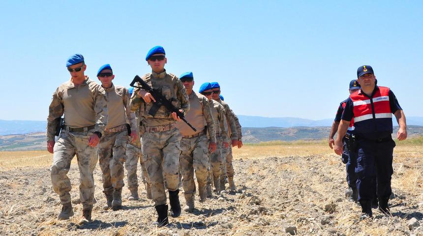 İşgalci 80 kişiye suçüstü! Komandolar nöbete başladı