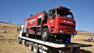 Şanlıurfa'da yangına müdahale eden itfaiye aracı yandı, 1 itfaiye eri yaralandı