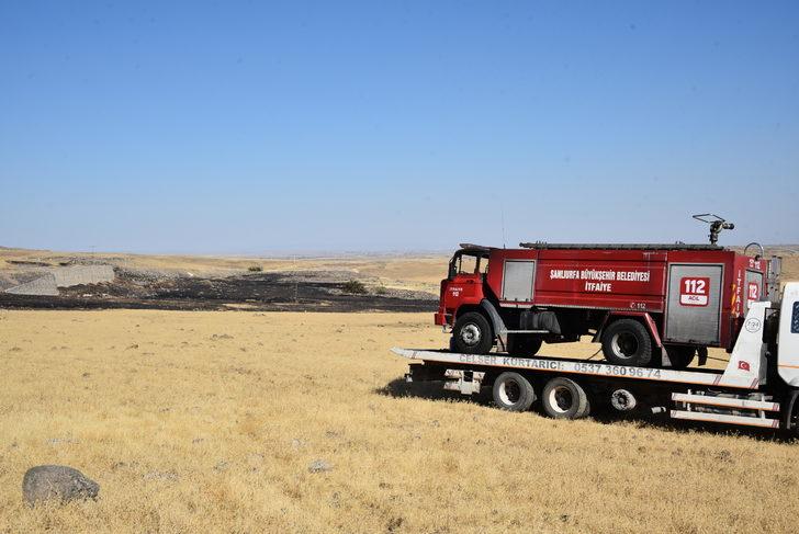 Şanlıurfa'da yangına müdahale eden itfaiye aracı yandı, 1 itfaiye eri yaralandı G2
