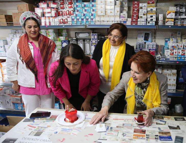 İYİ Parti Genel Başkanı Akşener, Giresun'da esnafı ziyaret etti G4