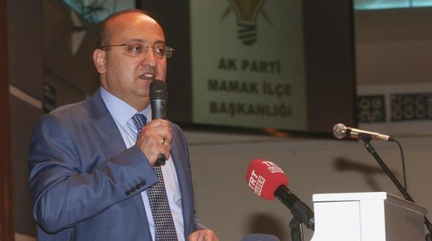 Yalçın Akdoğan'dan zehir zemberek sözler