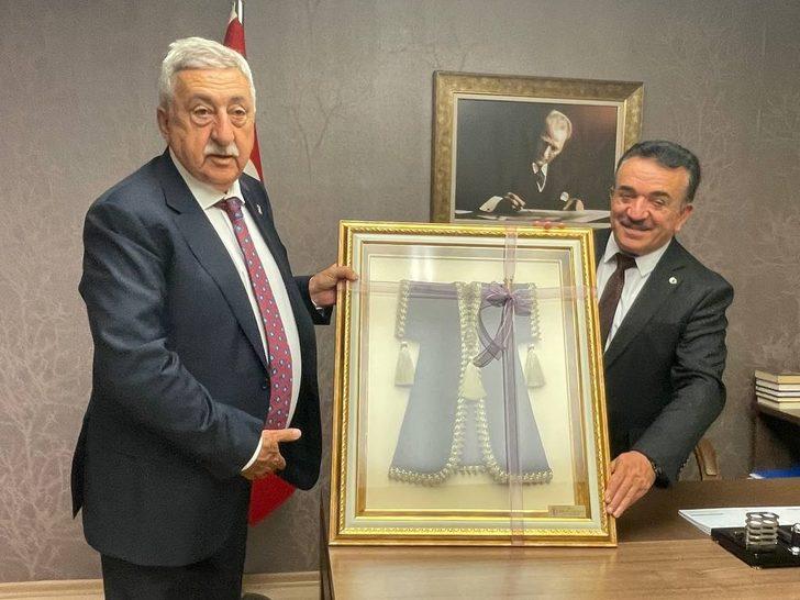 TESK Genel Başkanı Palandöken, Düzce Esnaf ve Sanatkarlar Odasını ziyaret etti G2
