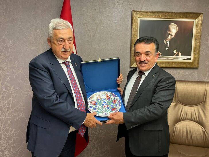 TESK Genel Başkanı Palandöken, Düzce Esnaf ve Sanatkarlar Odasını ziyaret etti G3