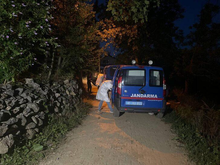 GÜNCELLEME - Düzce'deki silahlı saldırıda 3 kişi öldü, 1 kişi yaralandı G2