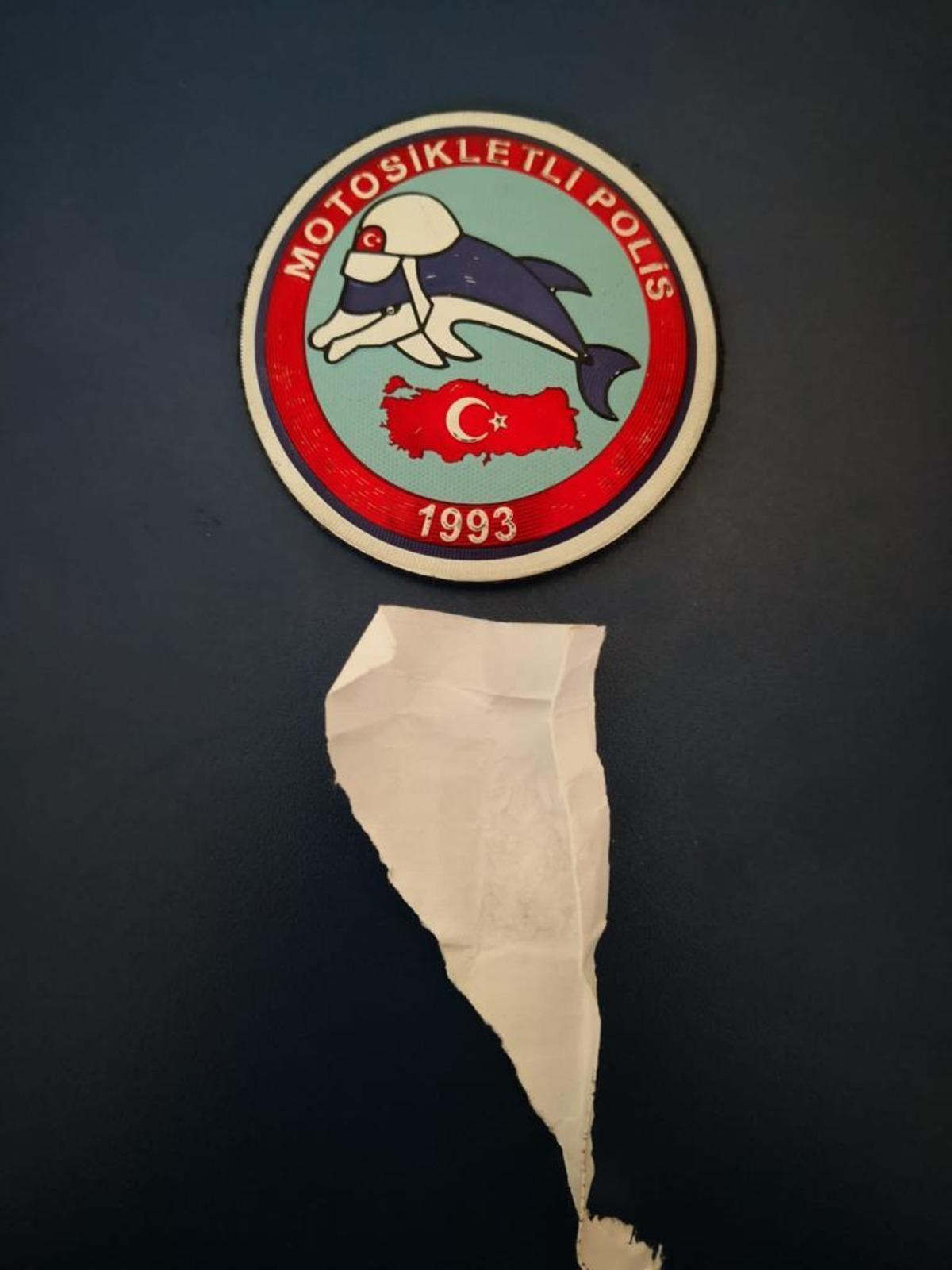 Van'da "torbacı" operasyonlarında 8 ş&uuml;pheli yakalandı