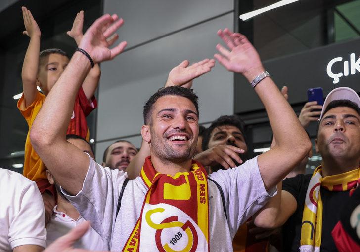 Galatasaray'ın transfer görüşmelerine başladığı Dubois, İstanbul geldi G2