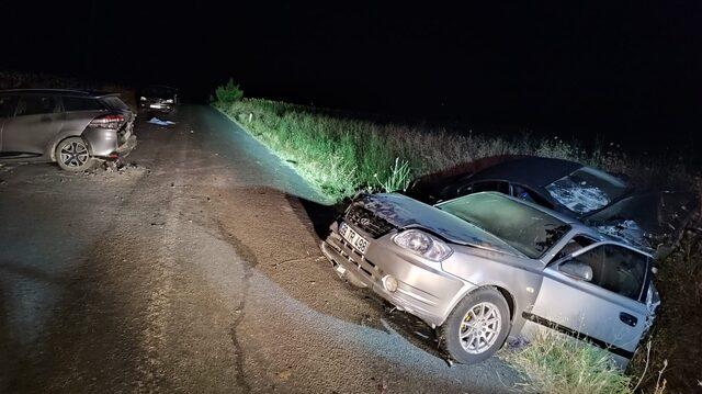 Tekirdağ'da düğün yemeğinden dönen araçlar kaza yaptı 1 kişi öldü