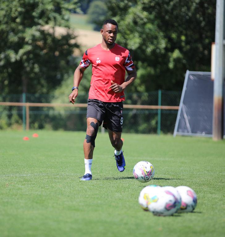 Sivasspor'un Avusturya kampındaki yeni sezon hazırlıkları sürüyor G5