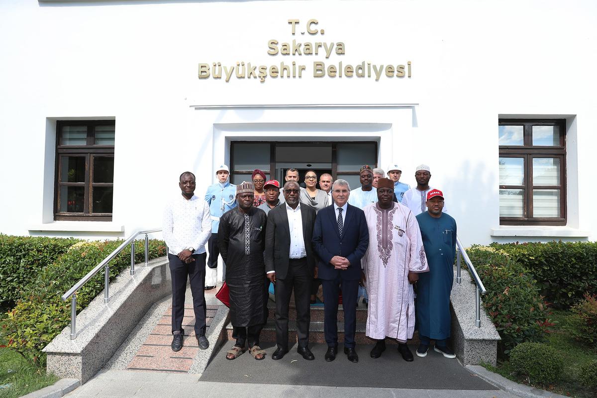 Nijeryalı yatırımcılar Sakarya'daki tarım ve turizm projelerini inceledi