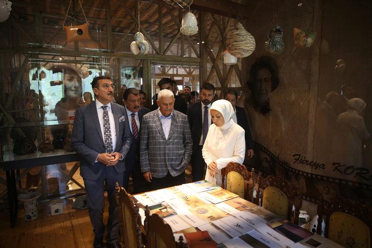 AK Parti Genel Başkanvekili Yıldırım, partisinin Malatya İl Başkanlığında konuştu: G1