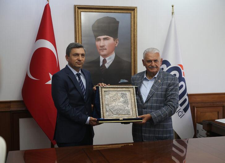 AK Parti Genel Başkanvekili Yıldırım, partisinin Malatya İl Başkanlığında konuştu: G5