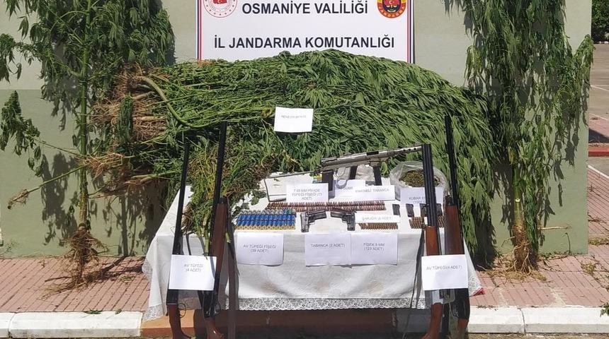 Osmaniye'de evinde uyuşturucu ele geçirilen zanlı tutuklandı