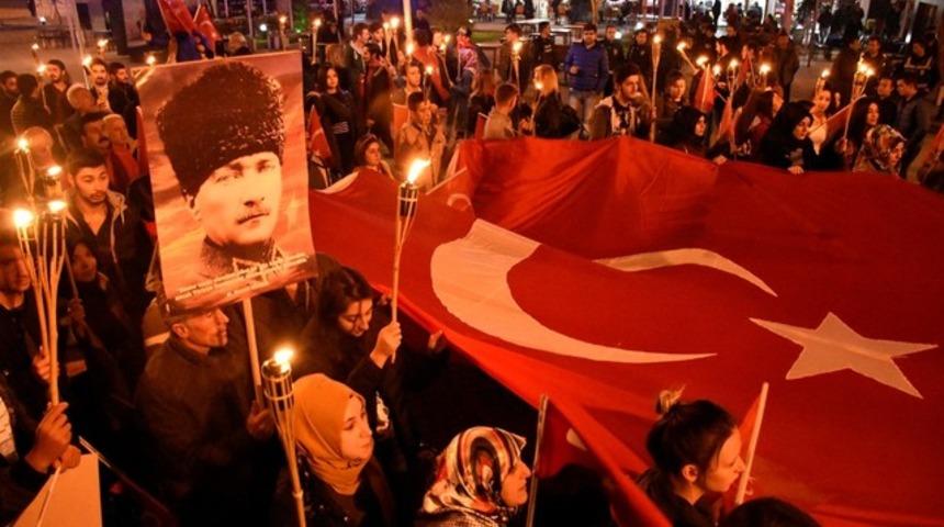 AK Parti Atatürkçülük yapacak! 