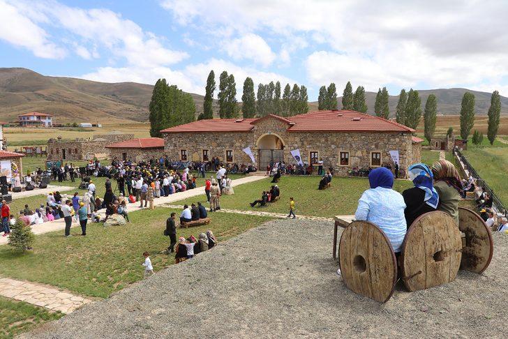 Kenan Yavuz Etnografya Müzesi'nde açık hava konseri gerçekleştirildi G4