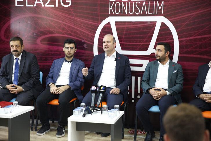 AK Parti Genel Başkan Yardımcısı Ömer İleri, Elazığ'da gençlerle buluştu G1