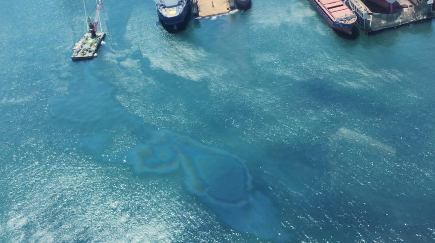 Uçaktan tespit edildi! Denizi kirleten yüzer kreyne dudak uçuklatan para cezası