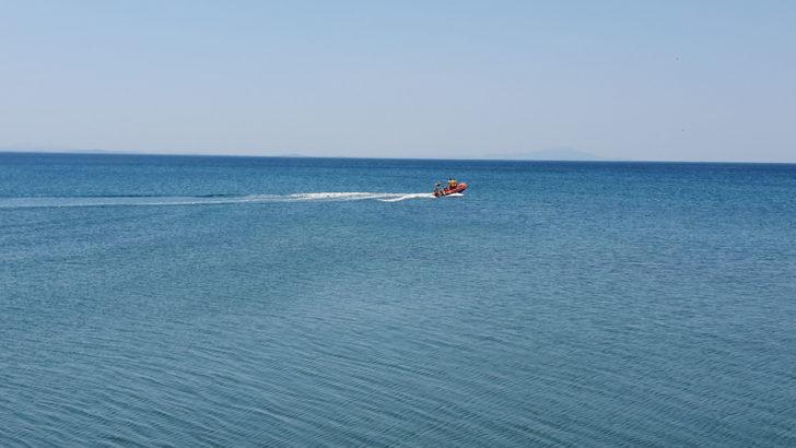 GÜNCELLEME 2 - Balıkesir'de teknenin batması sonucu kaybolan 2 kişiyi arama çalışması sürüyor G2