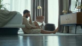 Tarkan, Yap Bi Güzellik şarkısının klibini paylaştı! Bu tadımlığı...