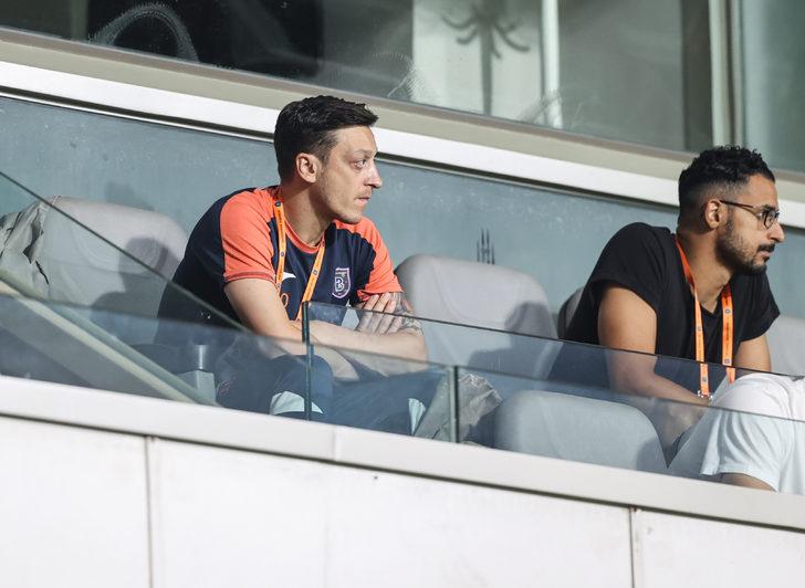 Medipol Başakşehir tur umutlarını İsrail'e bıraktı G4