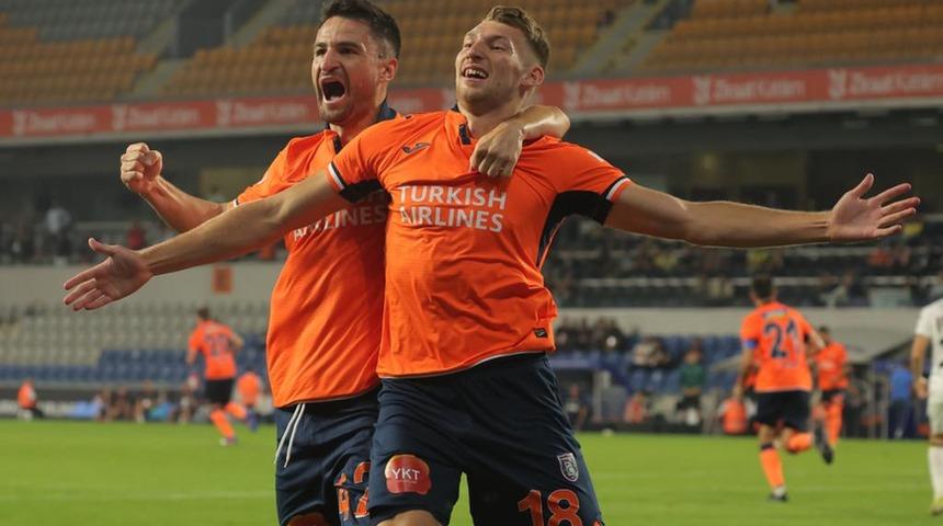 Başakşehir’in yeni transferleri ilk kez resmi maçta forma giydi