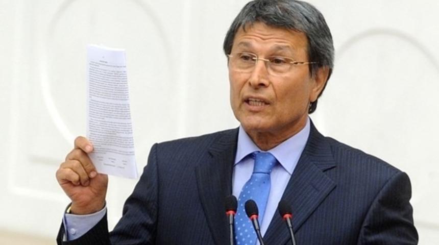 MHP milletvekili Yusuf Halaçoğlu Grup Başkanvekilliği görevinden alındı