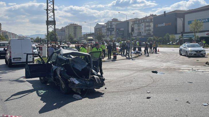 Çorum'da freni patlayan vincin kaldırımda çarptığı iki yaya hayatını kaybetti G3