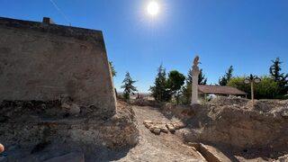 Heyecanlandıran keşif... Su deposu kazısında ortaya çıktı! İçindekiler şaşkına çevirdi