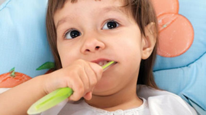 &Ccedil;ocukluk &Ouml;ncesi Diş &Ccedil;&uuml;r&uuml;kleri