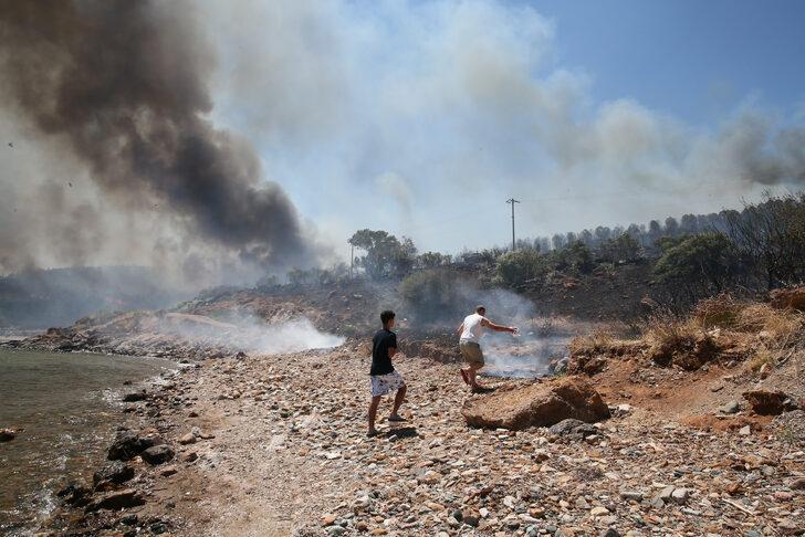 GÜNCELLEME 2 - İzmir'de çıkan orman yangınlarına müdahale ediliyor G2