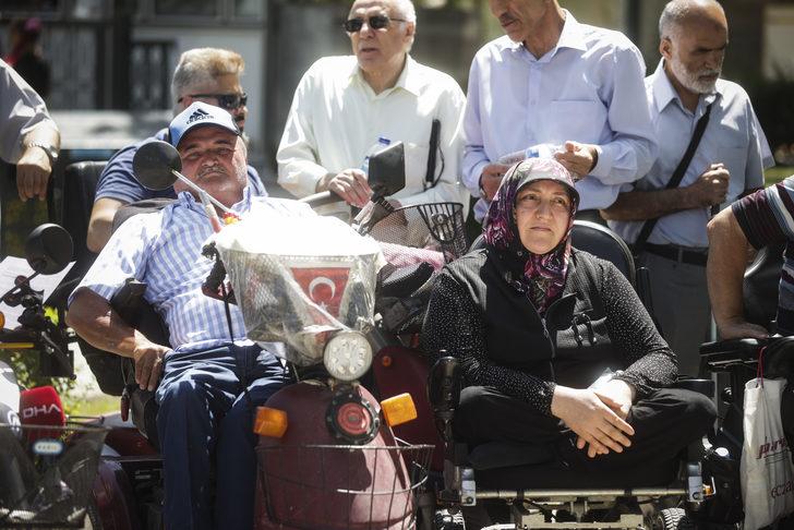 Lunaparka bir engellinin tekerlekli sandalye ile alınmamasına suç duyurusu G1