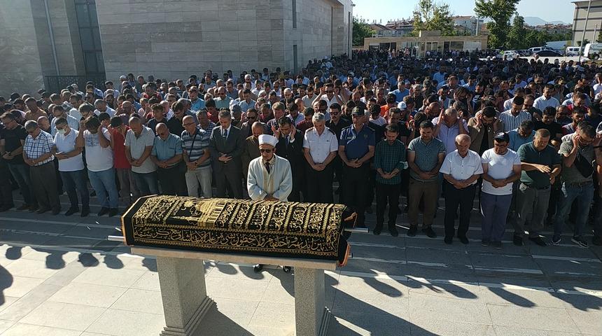 GÜNCELLEME - Karaman'da otomobilin çarptığı çocuk hayatını kaybetti