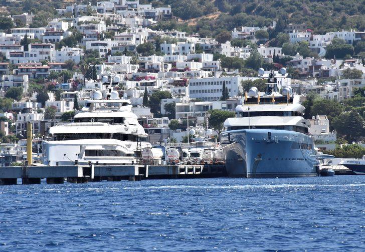 Mega yatlar Bodrum'da yakıt ikmali  yaptı G2