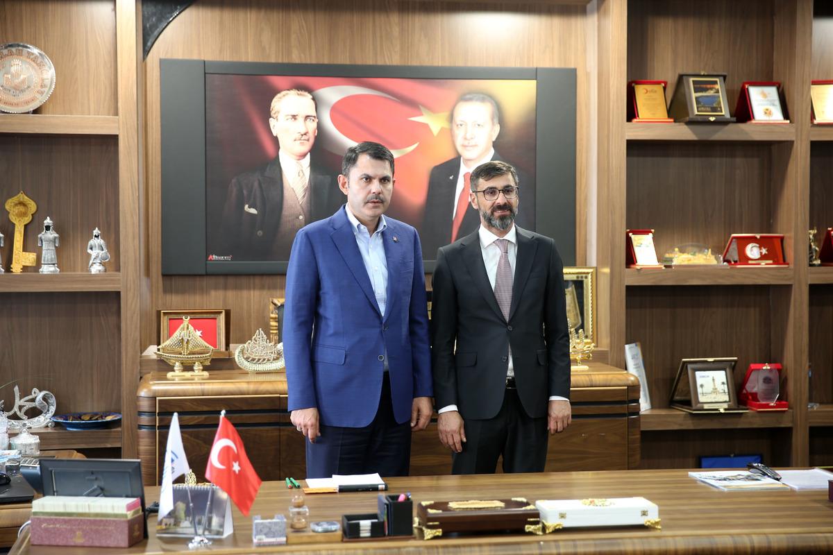 &Ccedil;evre, Şehircilik ve İklim Değişikliği Bakanı Kurum, Bitlis'te ziyaretlerde bulundu: