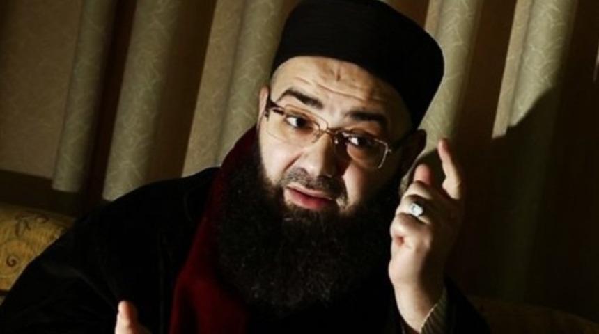 Cübbeli Ahmet Hoca'nın tedavisi hastanede yapılıyor