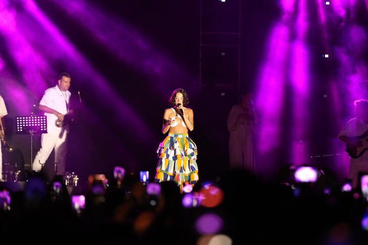 Kapadokya'daki "BALONFEST 2022" konser programlarıyla sürdü G1