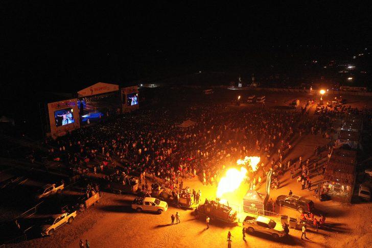 Kapadokya'daki "BALONFEST 2022" konser programlarıyla sürdü G4