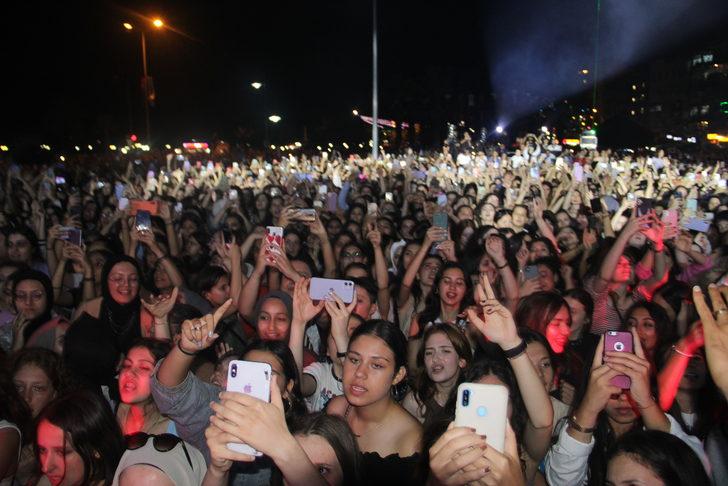 Zonguldak'ta Sefo, Gülşen ve Edis konser verdi G3