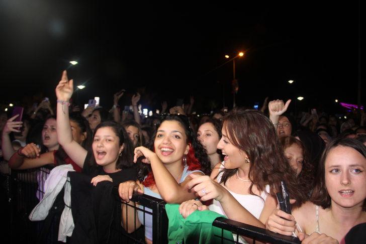 Zonguldak'ta Sefo, Gülşen ve Edis konser verdi G4