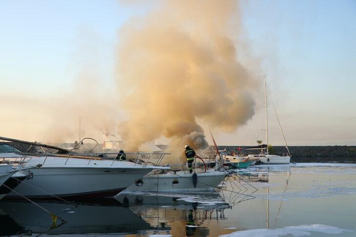 Tekirdağ'da Yat Limanı'nda çıkan yangında bir tekne kullanılamaz hale geldi G5
