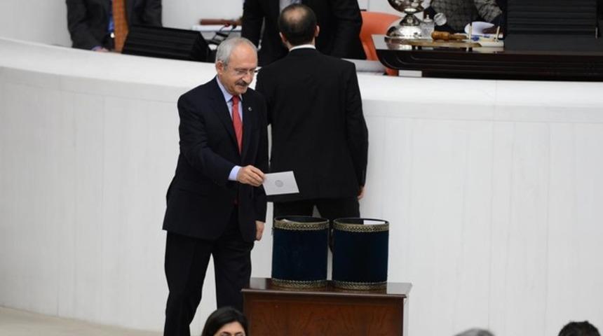 Oylama sonrası muhalefetten sert tepki