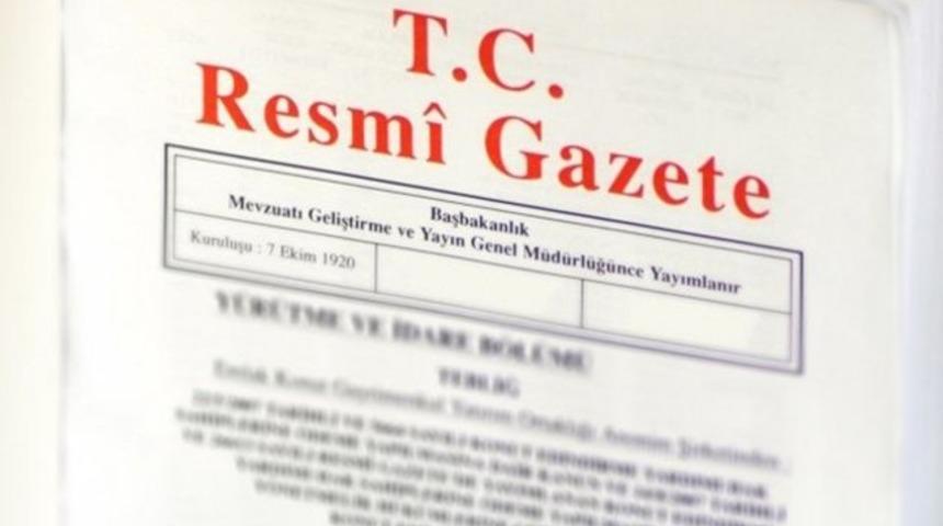 Bakanlıklara gece yarısı atamaları