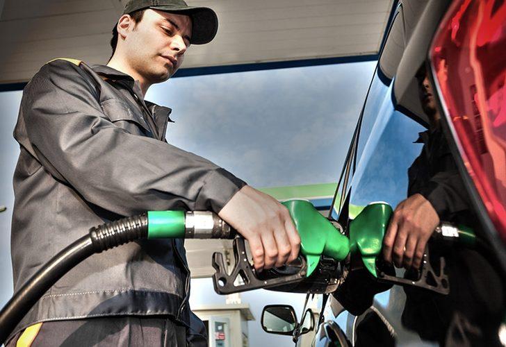 Son dakika: Petroldeki düşüş akaryakıt fiyatlarına yaradı! Tabelalar  değişiyor: Motorin ve benzin… - Finans haberlerinin doğru adresi - Mynet  Finans Haber